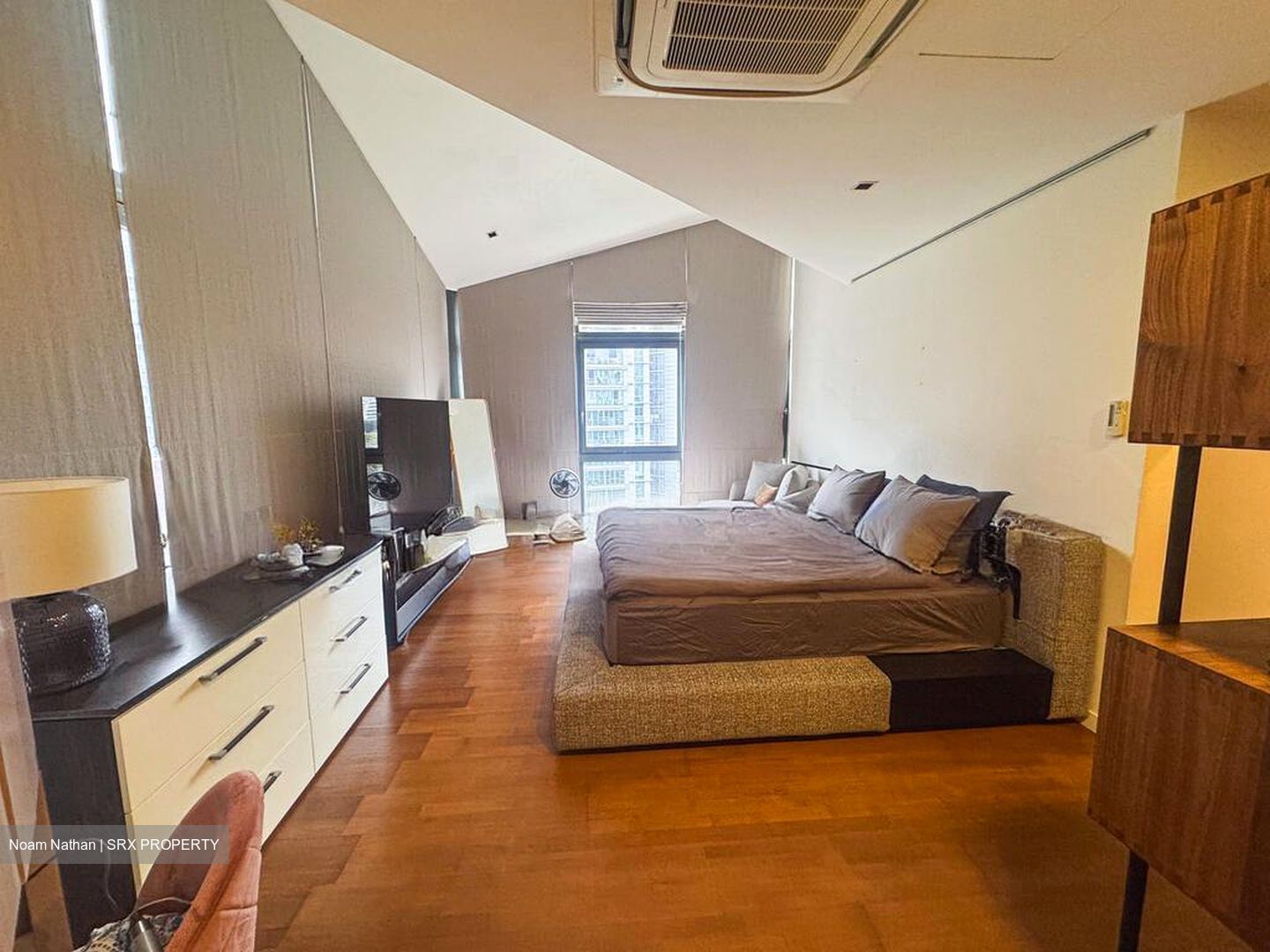 Grange Road (D10), Condominium #509650031